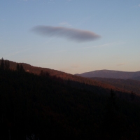 (84/97): Wycieczka turystyczna - Prze. Glinka (845m n.p.m.) - Krawcw Wierch (1084m n.p.m.) - Trzy Kopce (1216m n.p.m.) - Hala Rysianka (1260m n.p.m.) - Hala Lipowska - Zatna