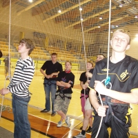 (102/117): Zaj�cia ze wspinaczki na �ciance wspinaczkowej w Paw�owicach  29.11.2009r.