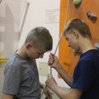 (25/58): Zaj�cia na �ciance wspinaczkowej 12.10.2014r.