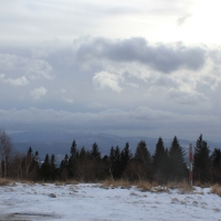 (108/138): Wycieczka g�rska w Beskid Ma�y 09.01.2015r. odPrze�. Kocierskiej przez Potr�jn�, Leskowiec, Gro� Jana Paw�a II do Rzyk Jag�dek